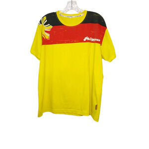 Vintage Phillipines Mens Round neck Sun in Yellow Red Tshirt Sz Med